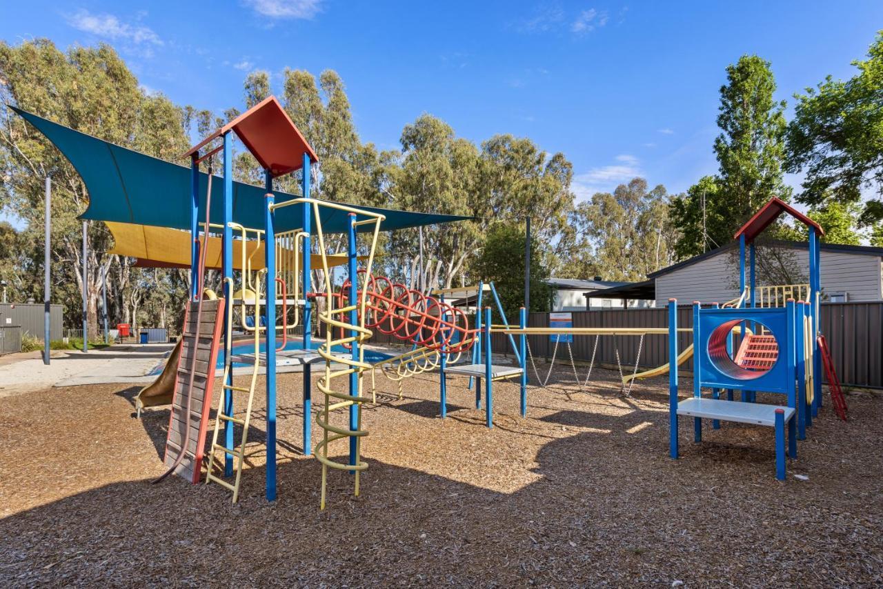Discovery Parks - Maidens Inn Moama Exteriör bild